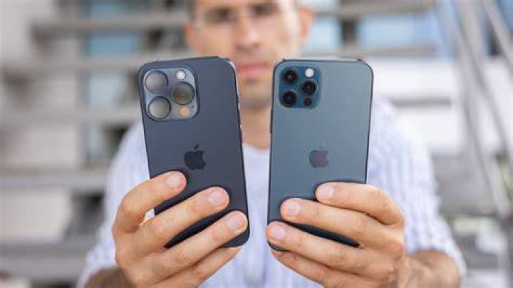 iphone 12 vs iphone 12 mini